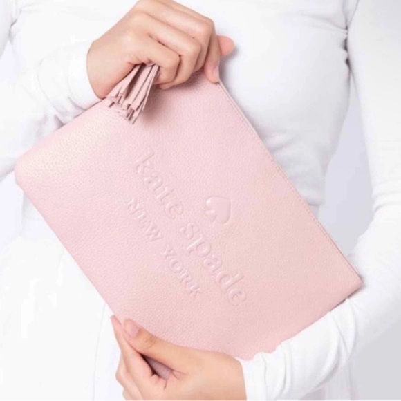 Kate Spade Red Gia Larchmont Avenue Logo Pebble Leather Clutch w tassel - EUC - Picture 10 of 10